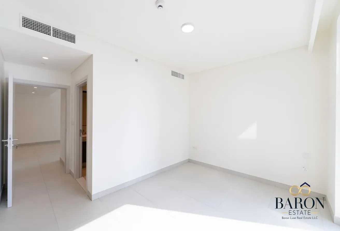 Marina View | Spacious | Corner Unit