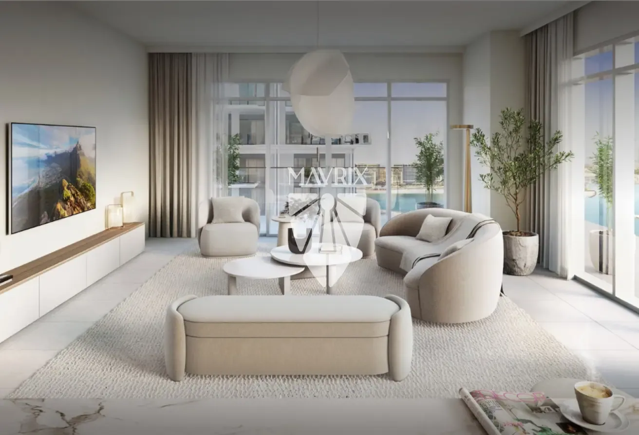 Exclusive Property | Stunning Waterfront Views