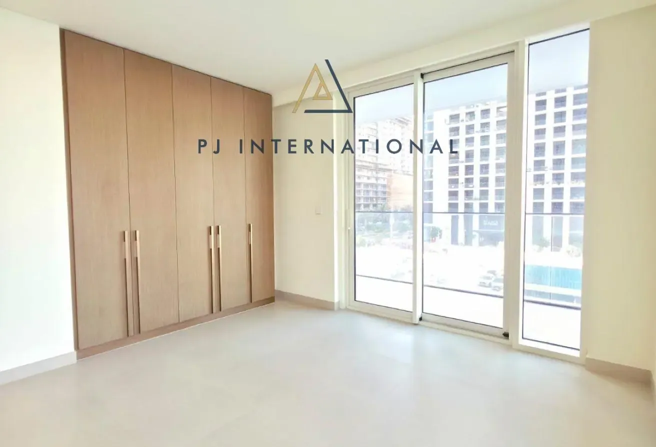 Corner Unit | Make Me An Offer | Full Sea View