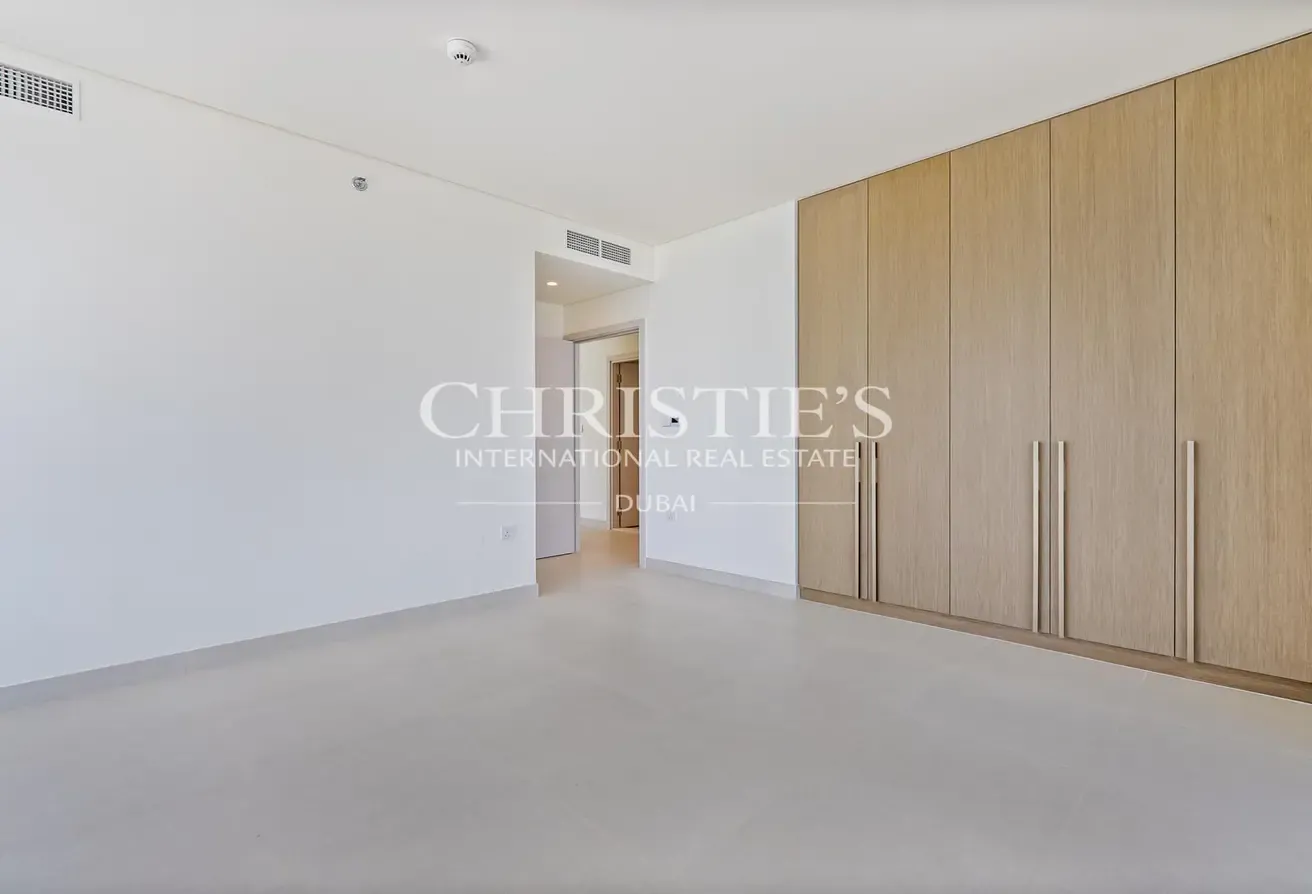 Skyline Serenity | 2-BR | Beachfront Luxury