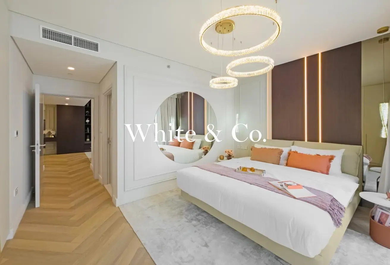 TASTEFULLY UPGRADED|DUAL VIEWS|FURNISHED