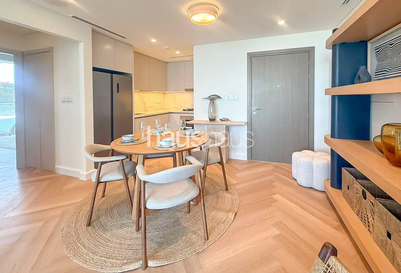 Park, Palm and Marina Views | Upgraded | Furnished