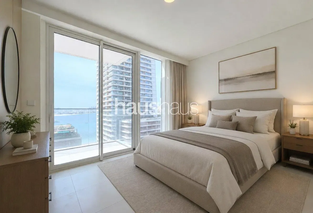Private Beach Access | Vacant | Harbour Views