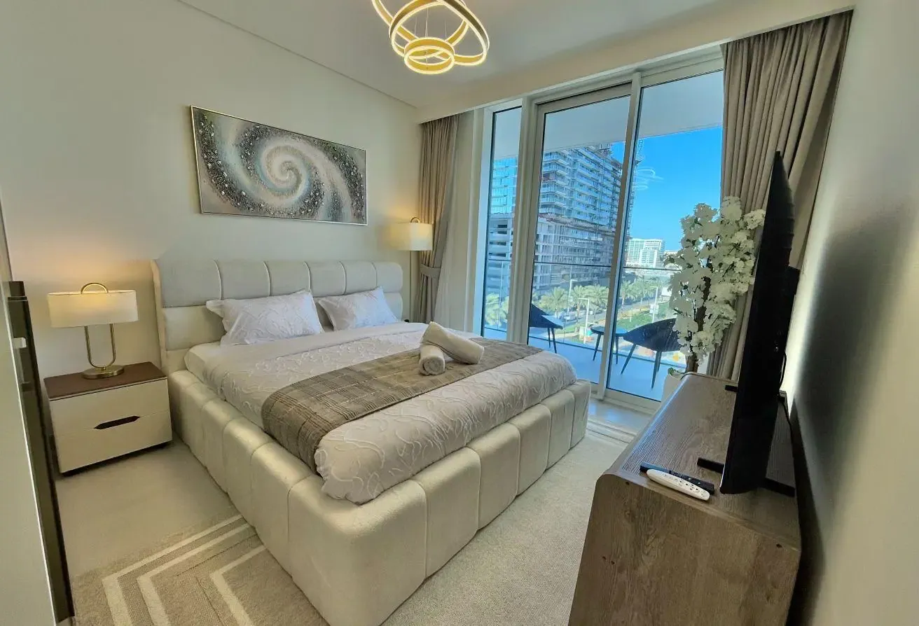 Beach Mansion T2 | 2BR | Low Floor | Next to Park