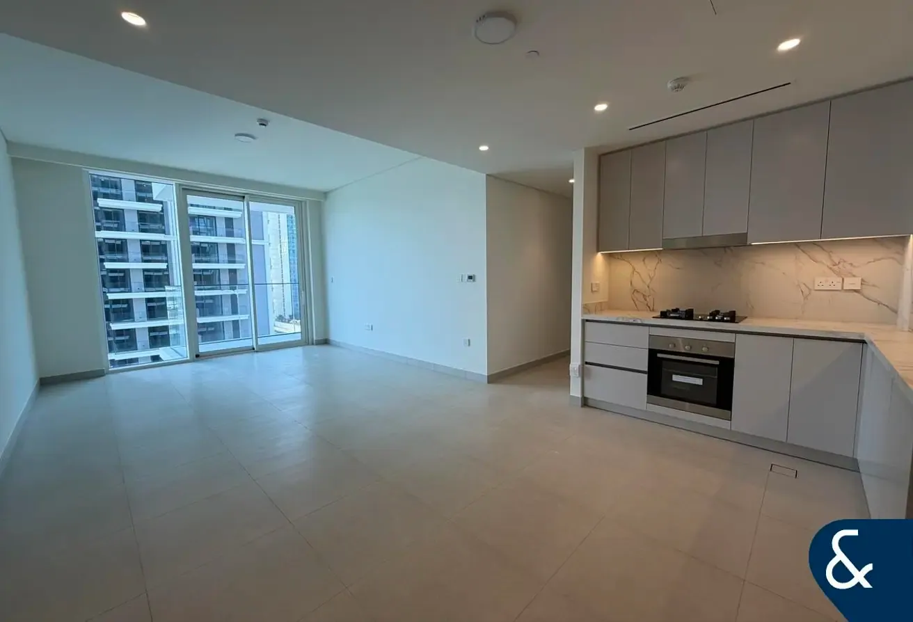 Two Bed | Brand New | Emaar | Private Beach