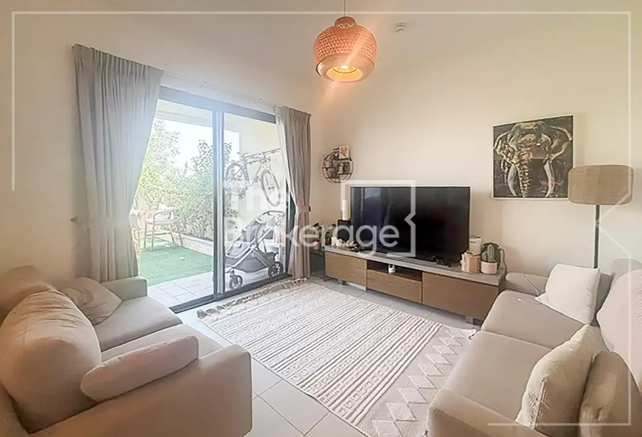 Beautiful Home | Single Row | VOT