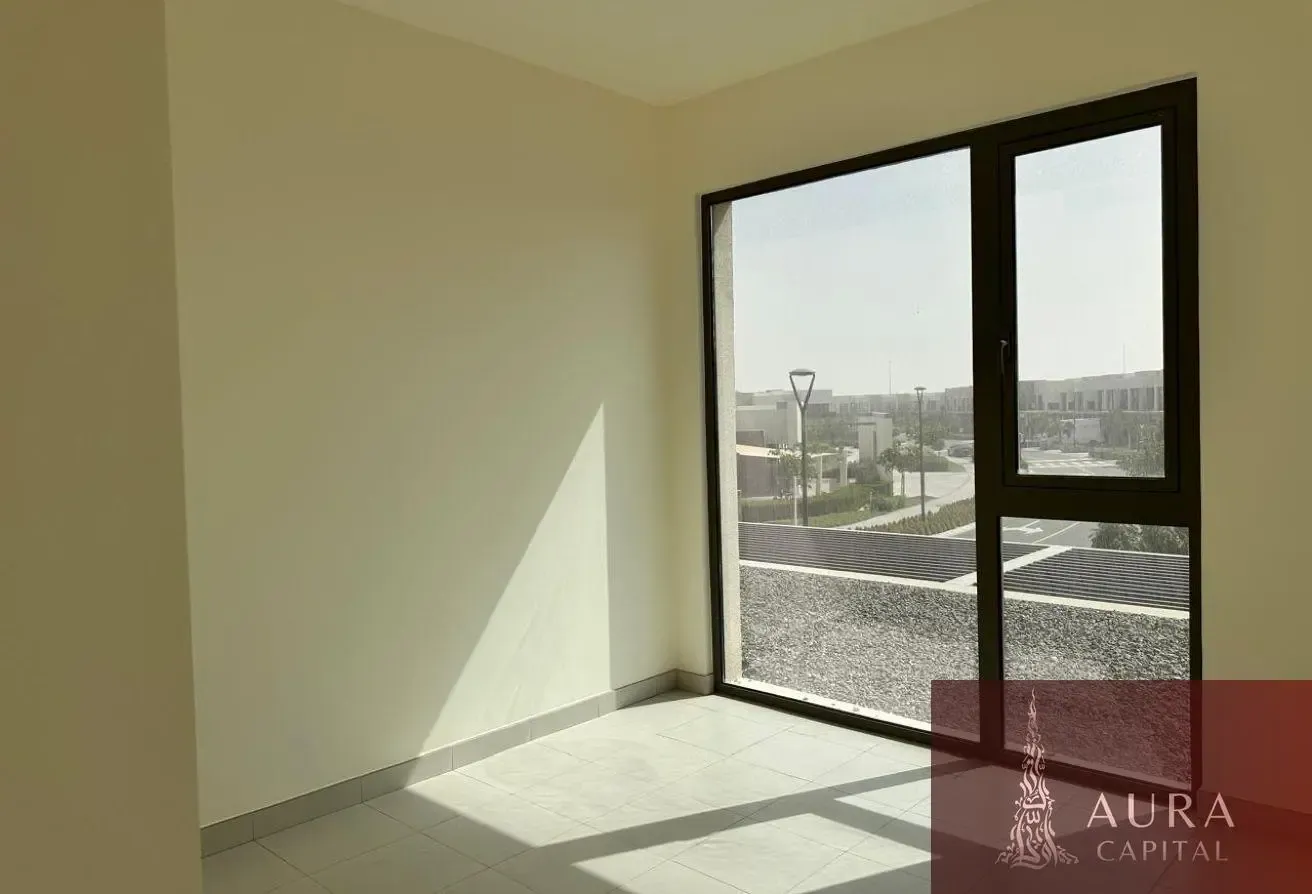 Spacious 4BR | Family Community | Near Amenities