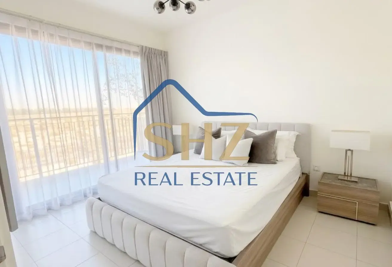 Corner |Single Row |Rented | Landscaped |No Agents