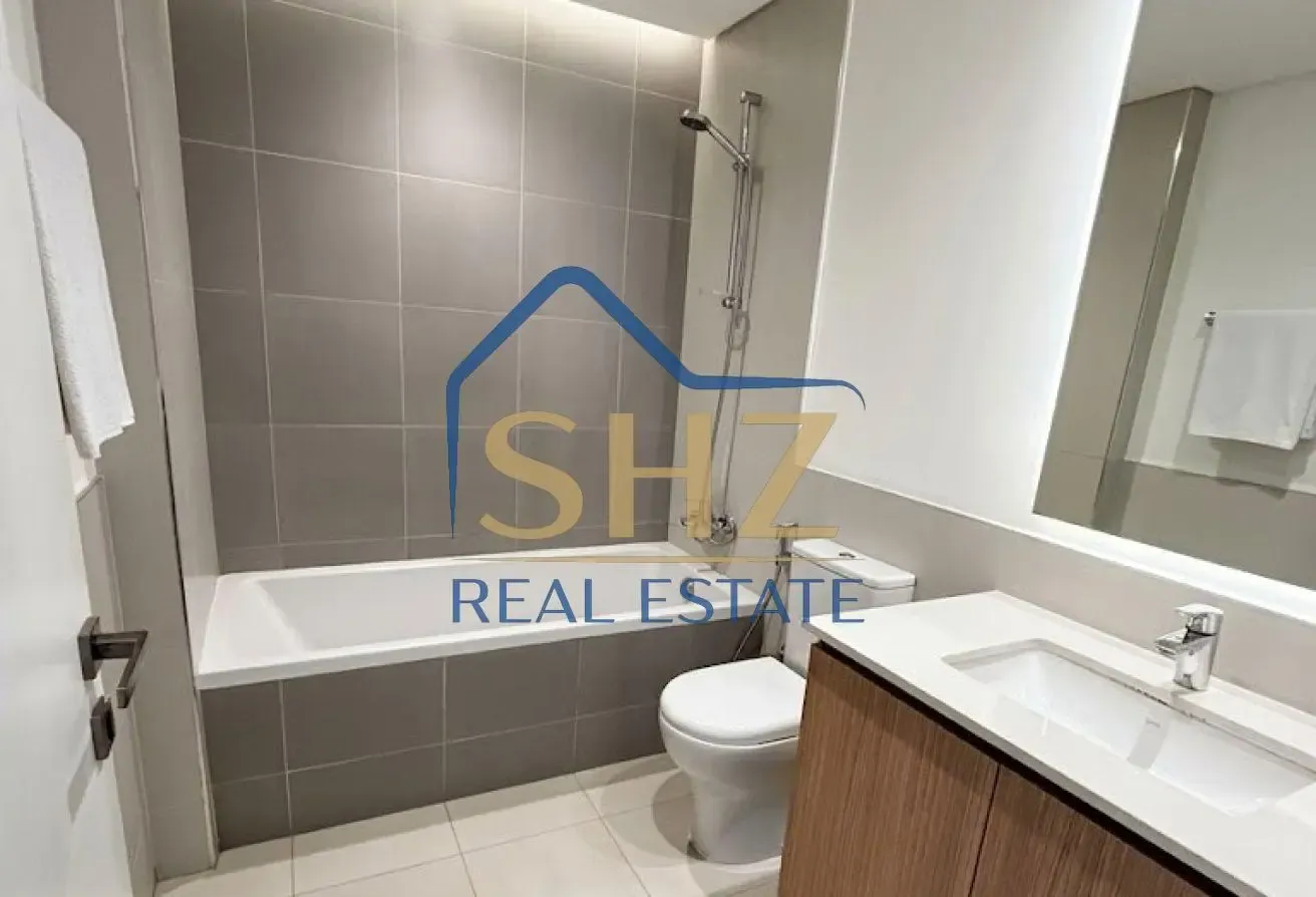 Corner |Single Row |Rented | Landscaped |No Agents