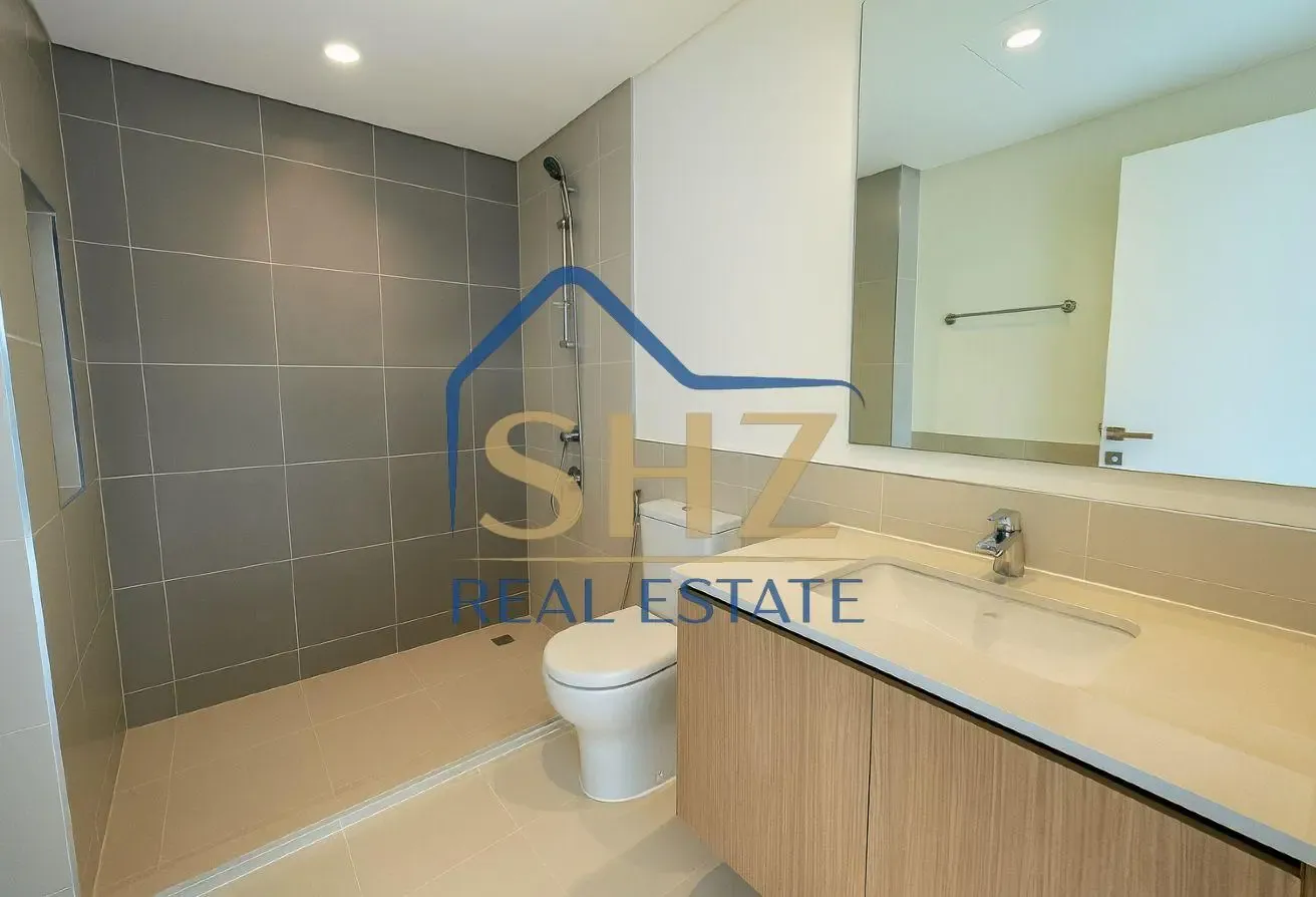 Corner |Single Row |Rented | Landscaped |No Agents