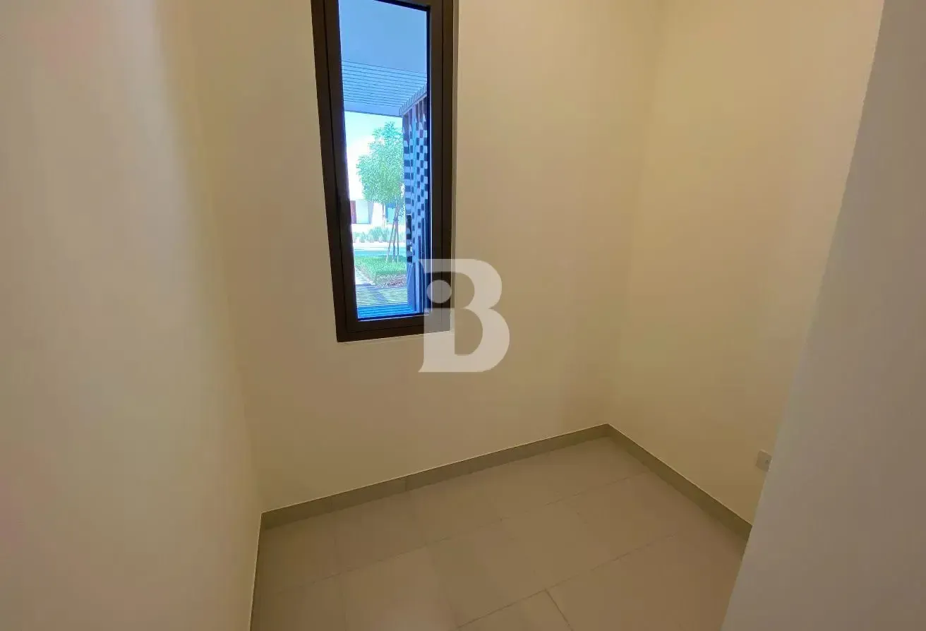 VOT | With Maid Room | Premium Amenities