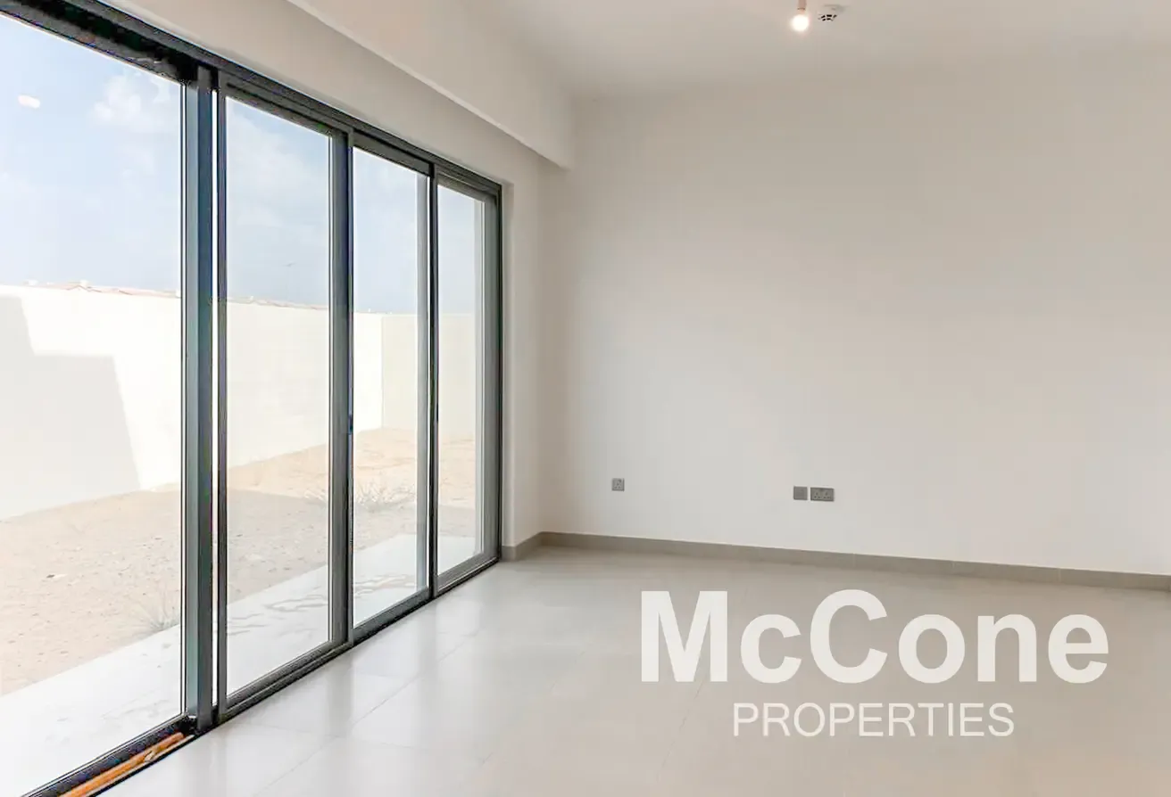 Vacant | B2B | Investor Deal | Genuine | Vastu