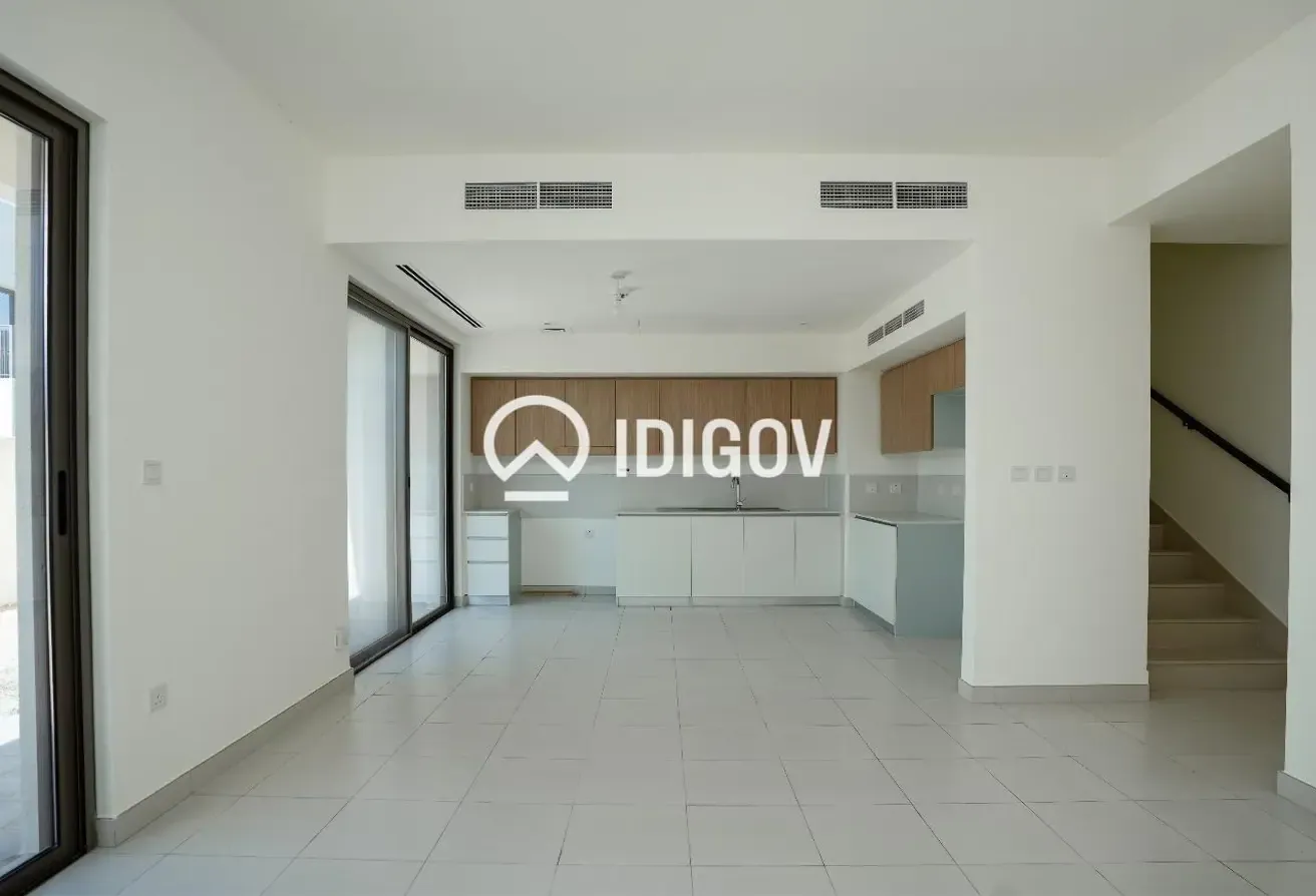 Exclusive Villa | Four Bedrooms | Vacant on Transfer