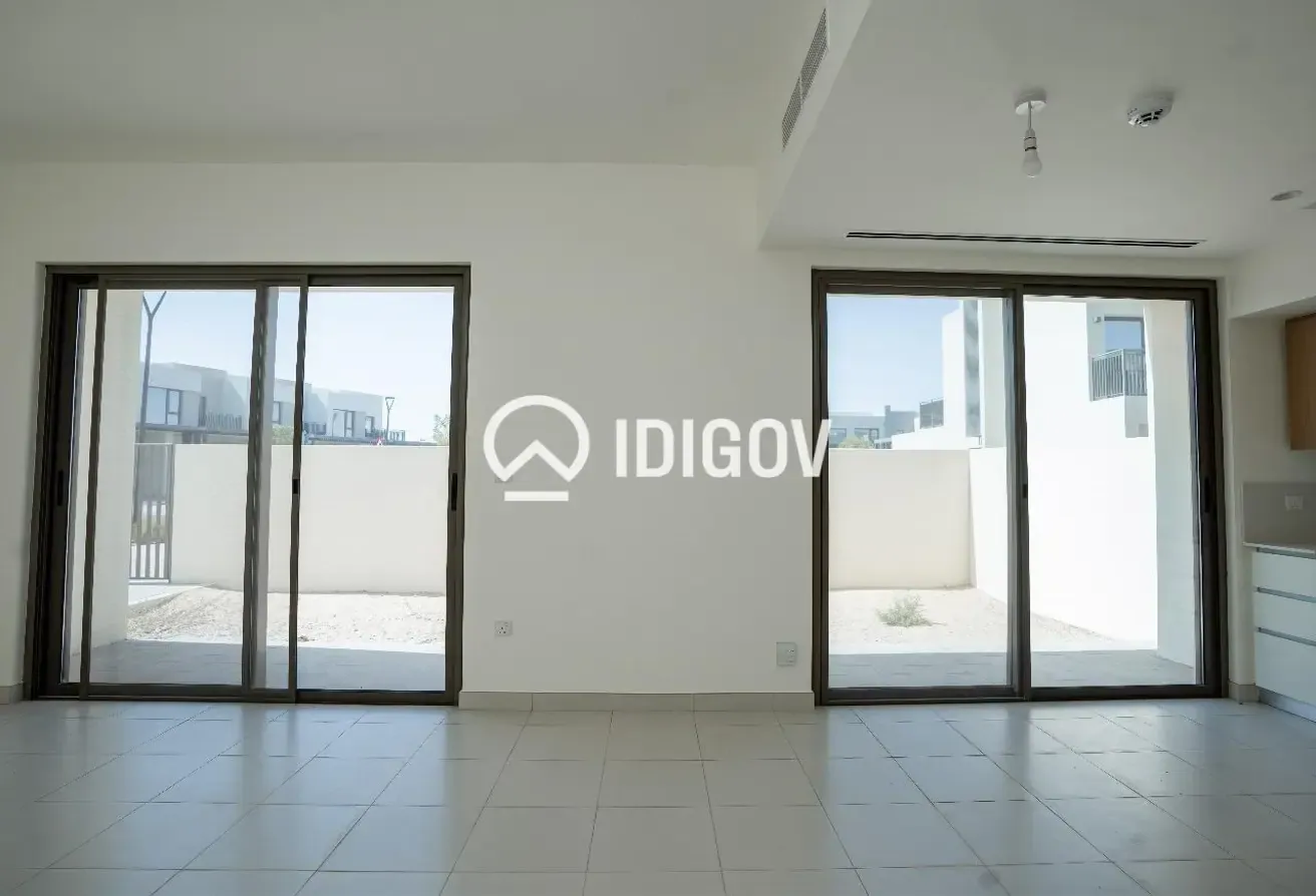 Exclusive Villa | Four Bedrooms | Vacant on Transfer