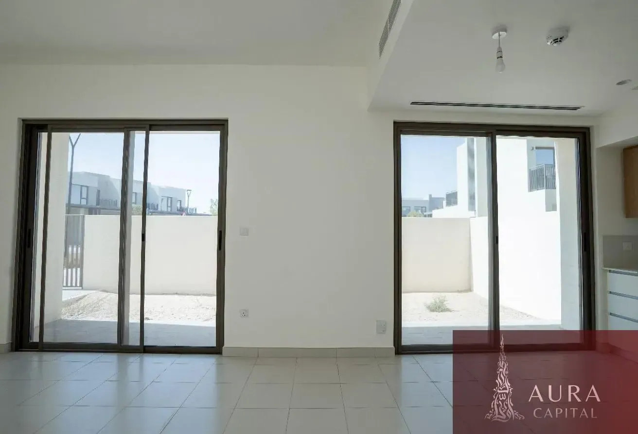 Spacious 3BR | Family Community | Multiple Options