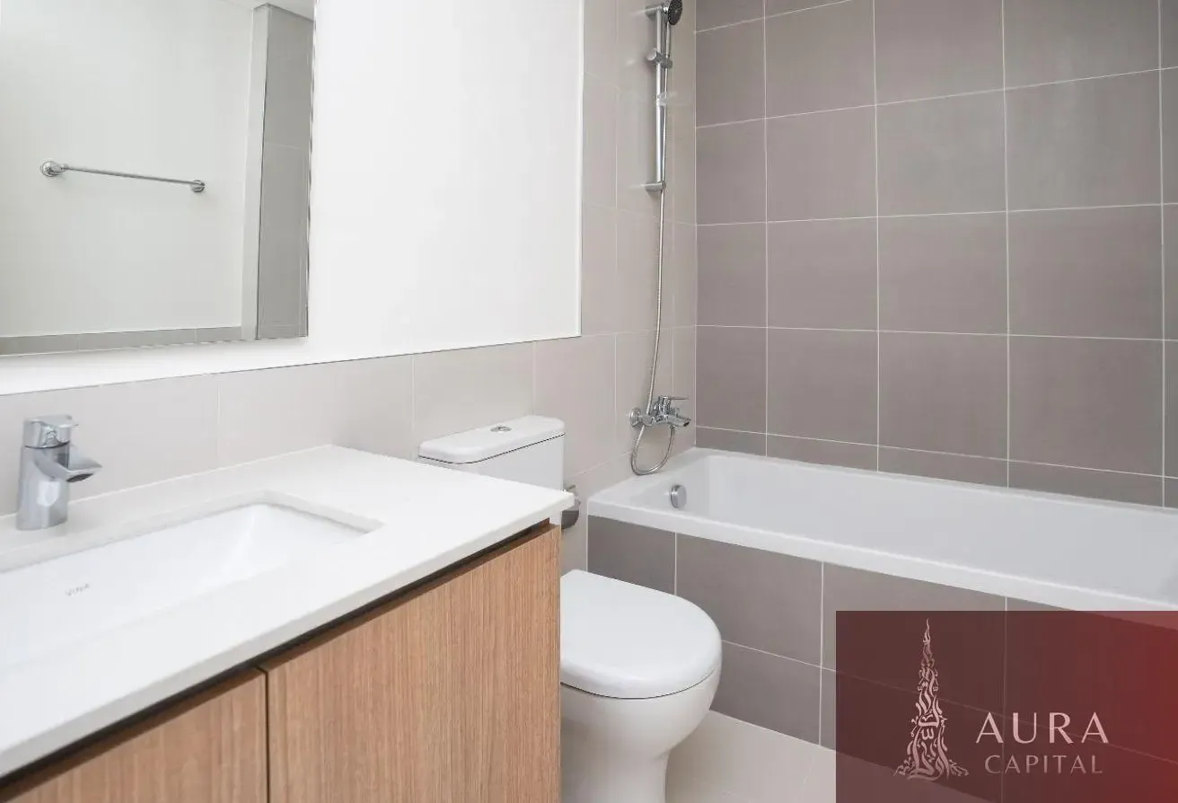 Spacious 3BR | Family Community | Multiple Options