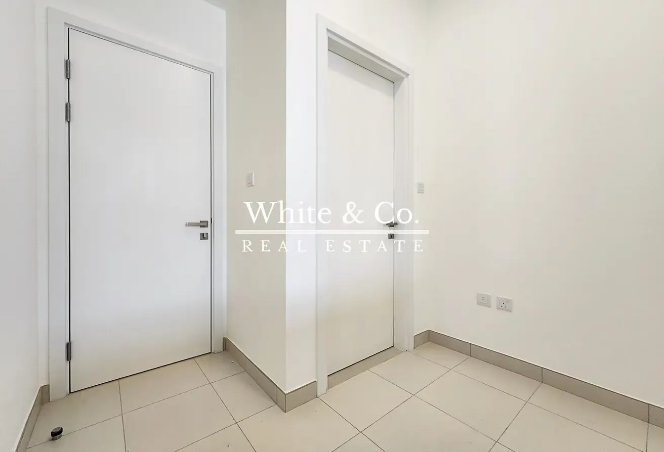 Modern Finishes | Family Villa | Vacant