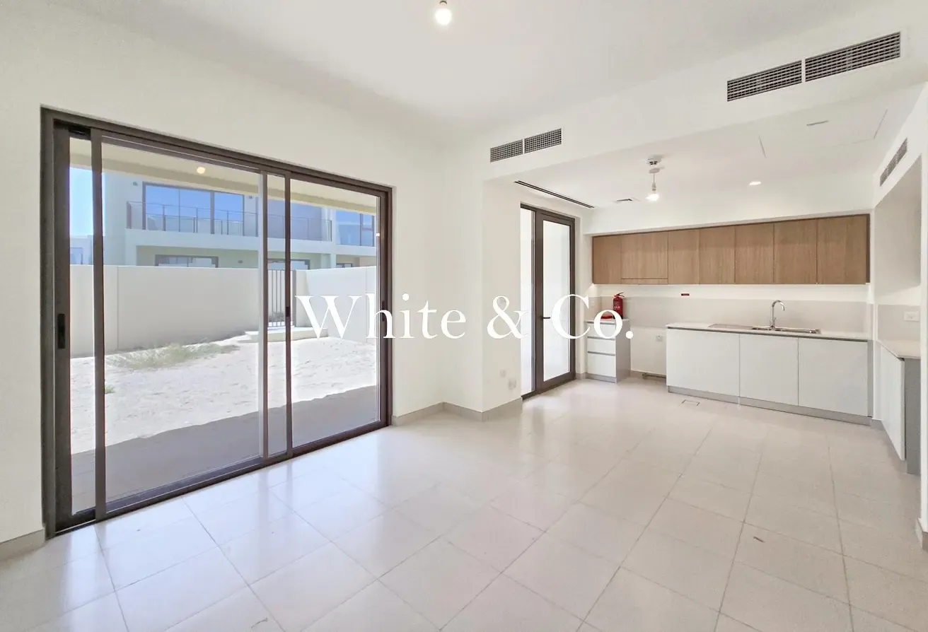 Single Row | Ready to move | Best Price