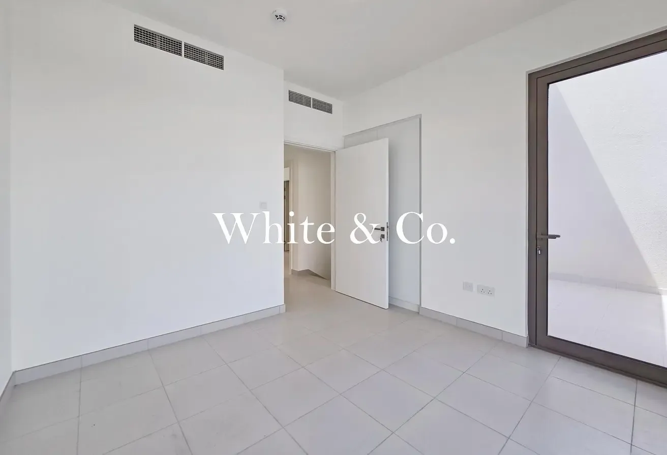 Single Row | Ready to move | Best Price