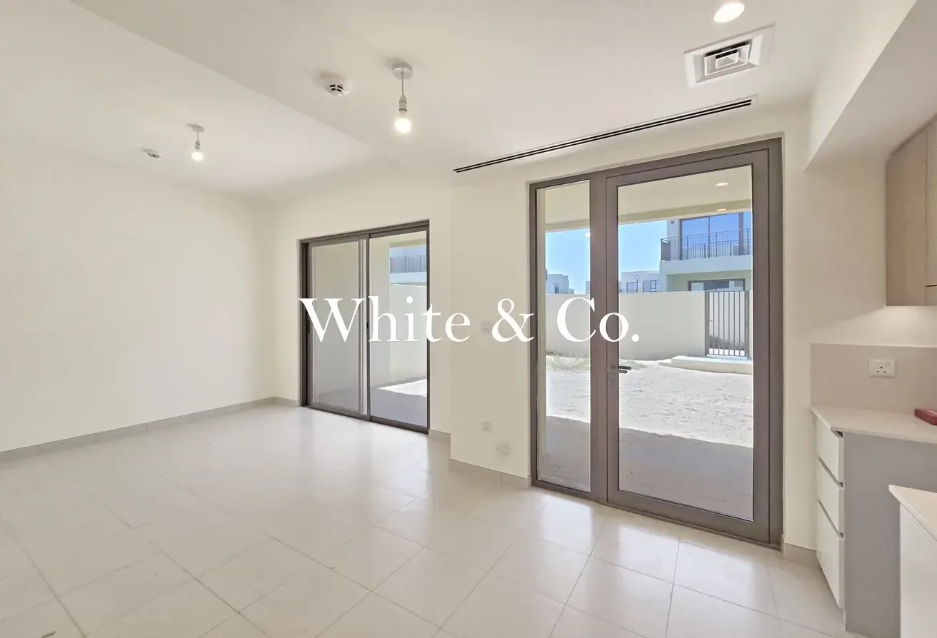 Single Row | Ready to move | Best Price