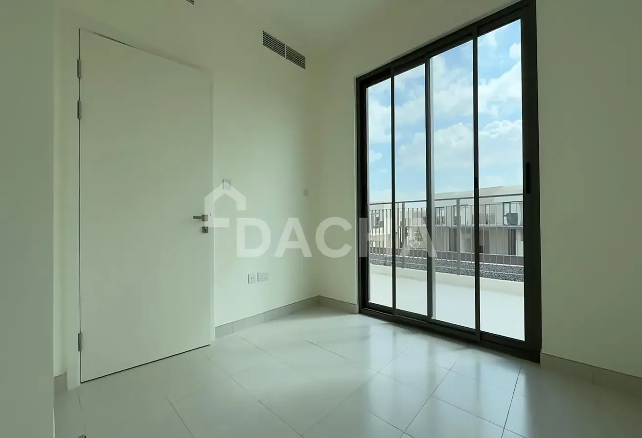 Vacant | Multiple Options | Community Expert