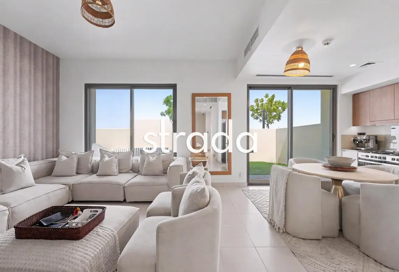 Corner Plot | Single Row | Vacant