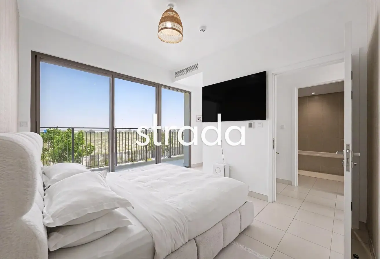 Corner Plot | Single Row | Vacant
