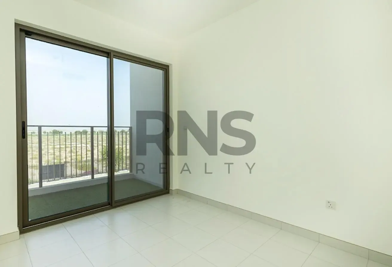 Vacant | Multiple Options | Close To Linear Park