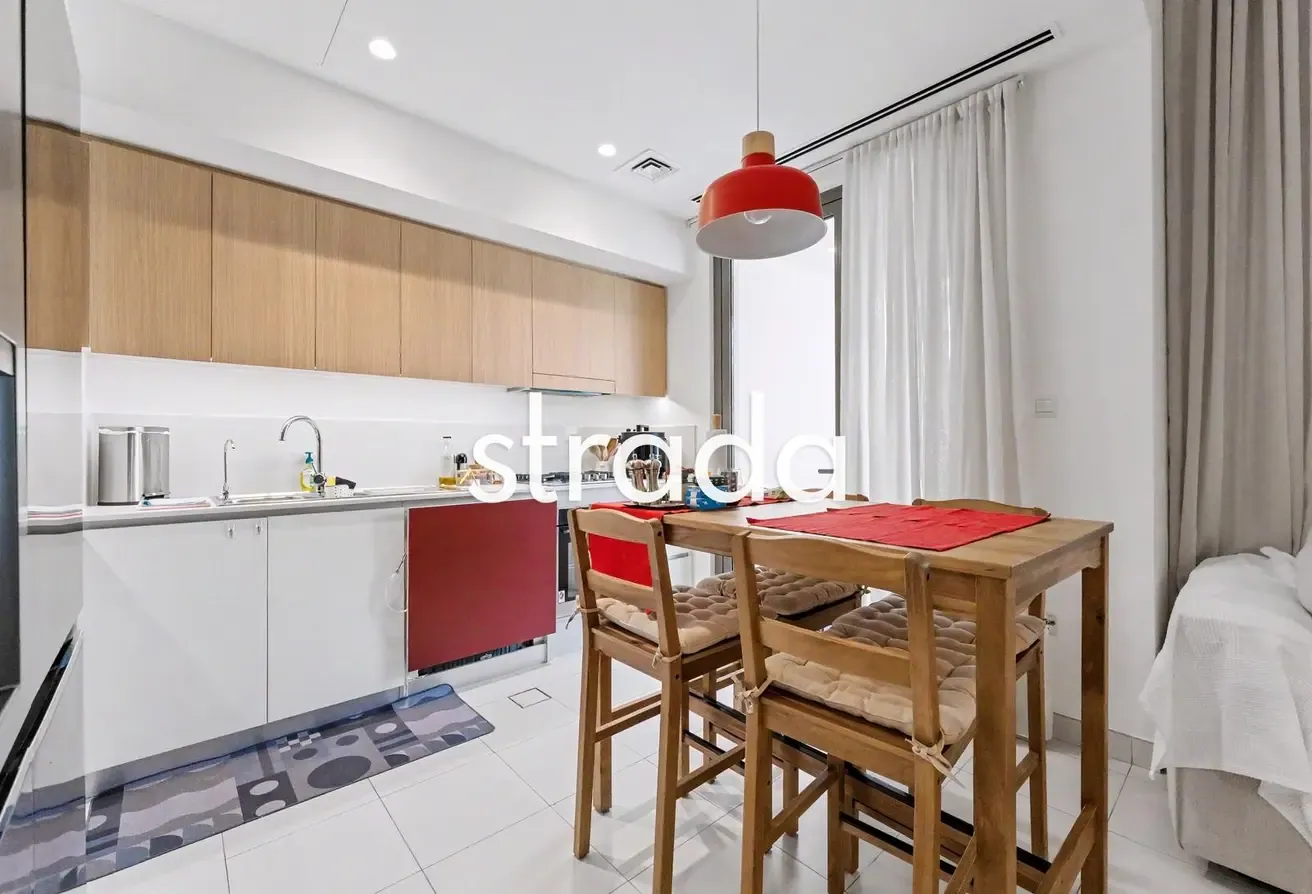 Single row | Landscaped | Premium Community