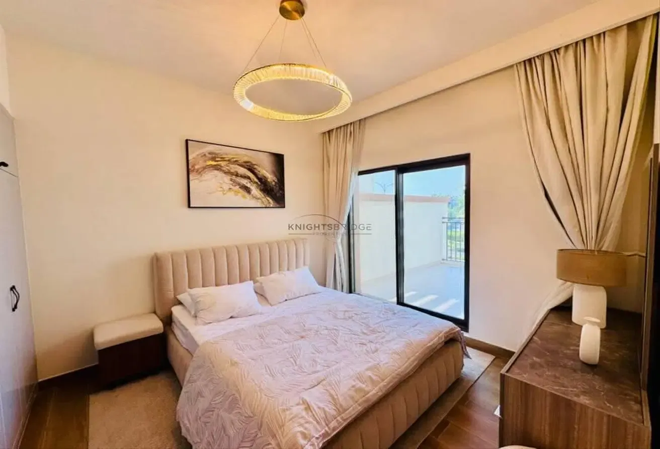 Single Row | Furnished 4BR Villa |  Costa Brava