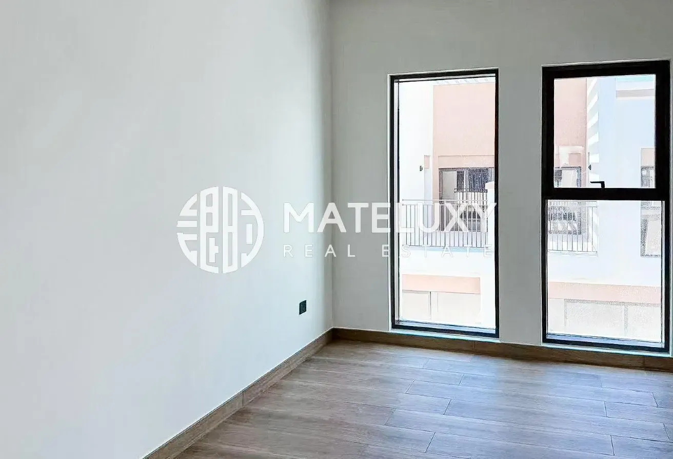 HANDOVER | PREMIUM UNIT | RENTED VILLA