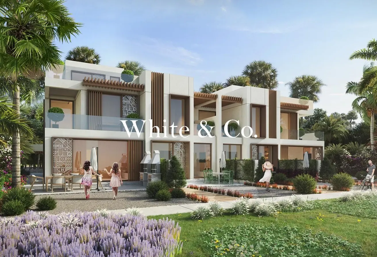 Handing Over | Mortgagable | Neutral Color