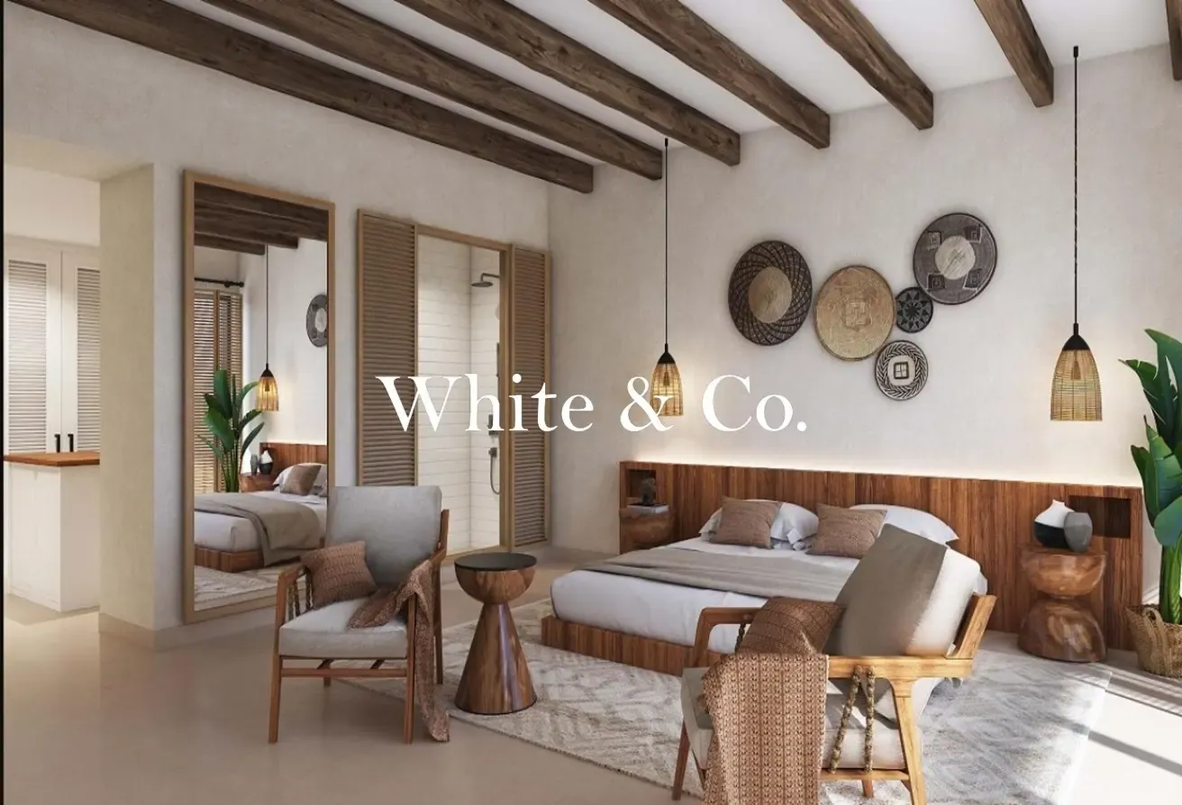 Handing Over | Mortgagable | Neutral Color
