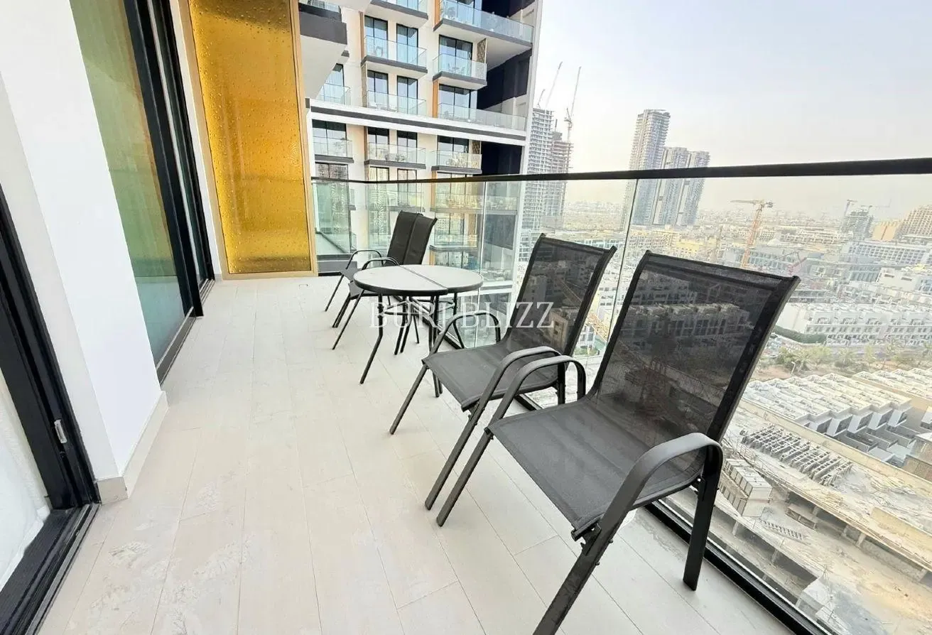 Luxurious 1BR | Prime Investment | Pool View
