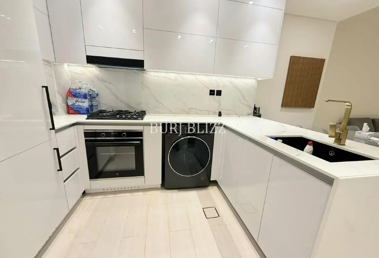 Luxurious 1BR | Prime Investment | Pool View
