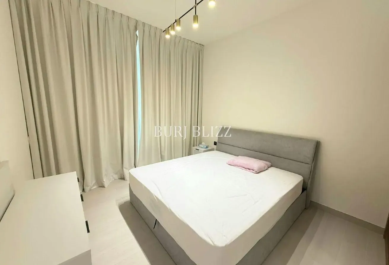 Luxurious 1BR | Prime Investment | Pool View