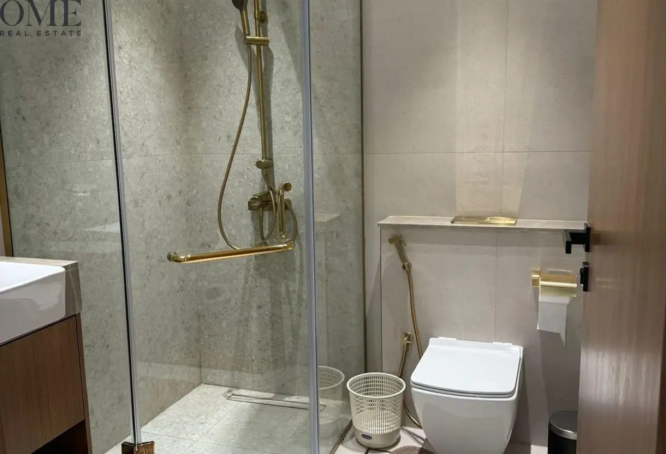 Top Floor | Motivated Seller | Vacant