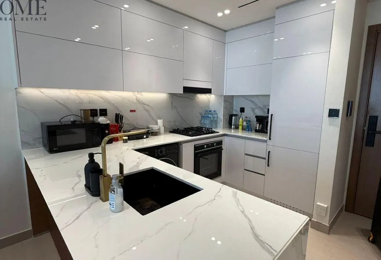 Top Floor | Motivated Seller | Vacant