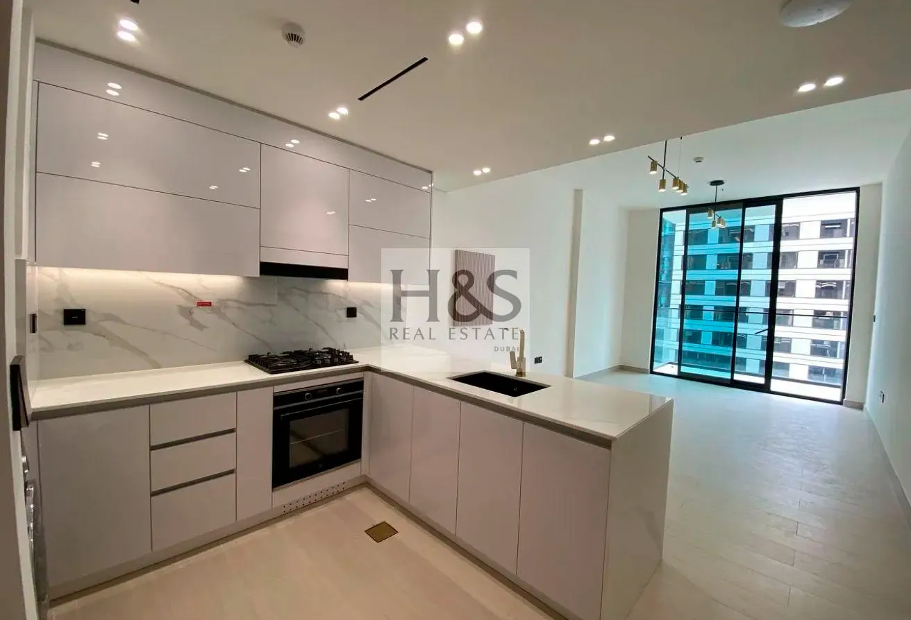 High ROI |With Kitchen Appliances | Boulevard View