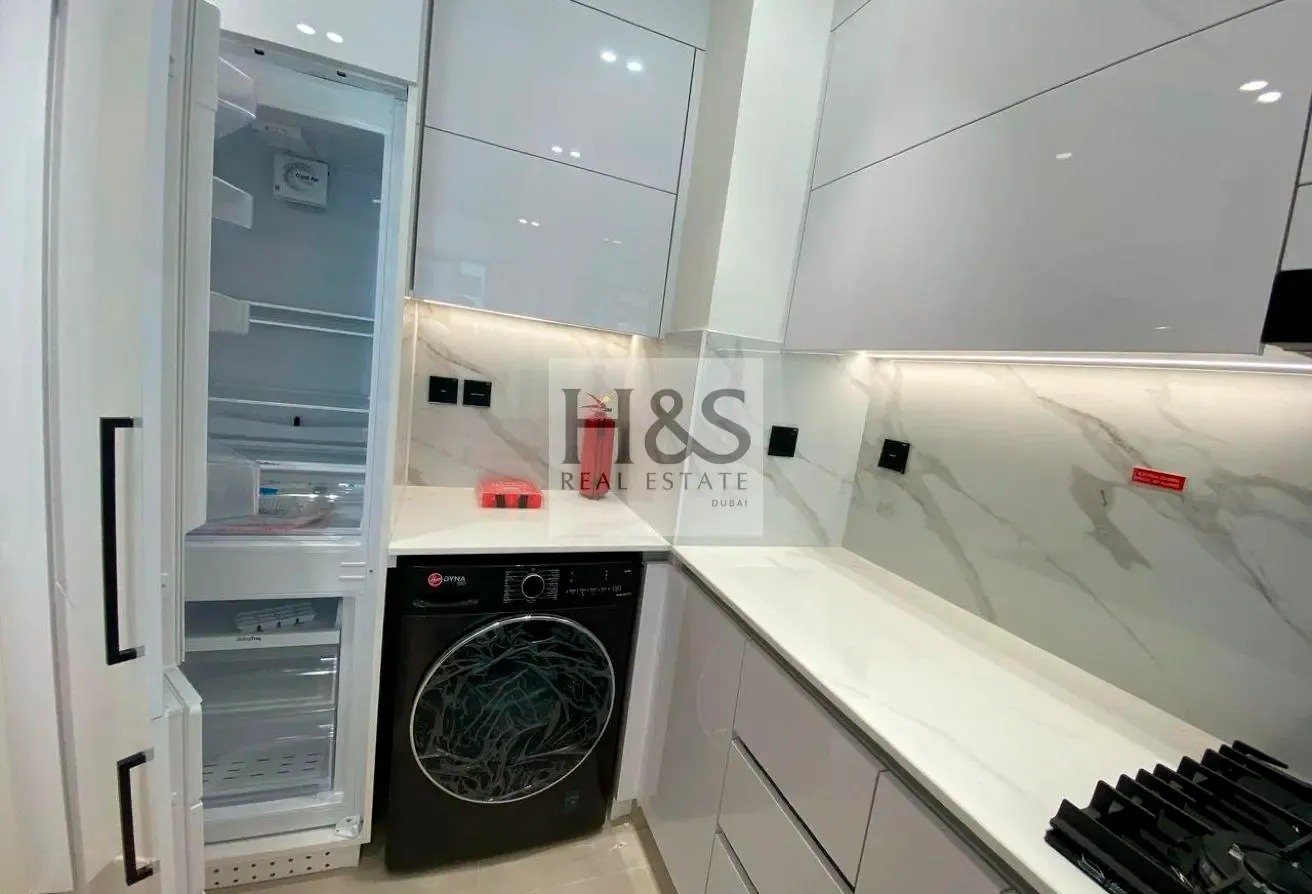 High ROI |With Kitchen Appliances | Boulevard View