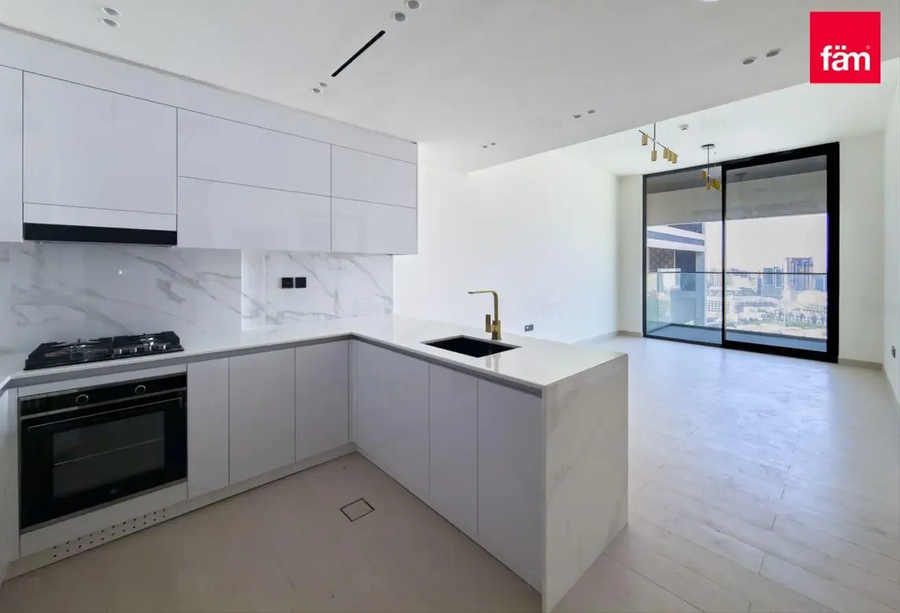 Newly handed over I High Quality Finishes I Vacant