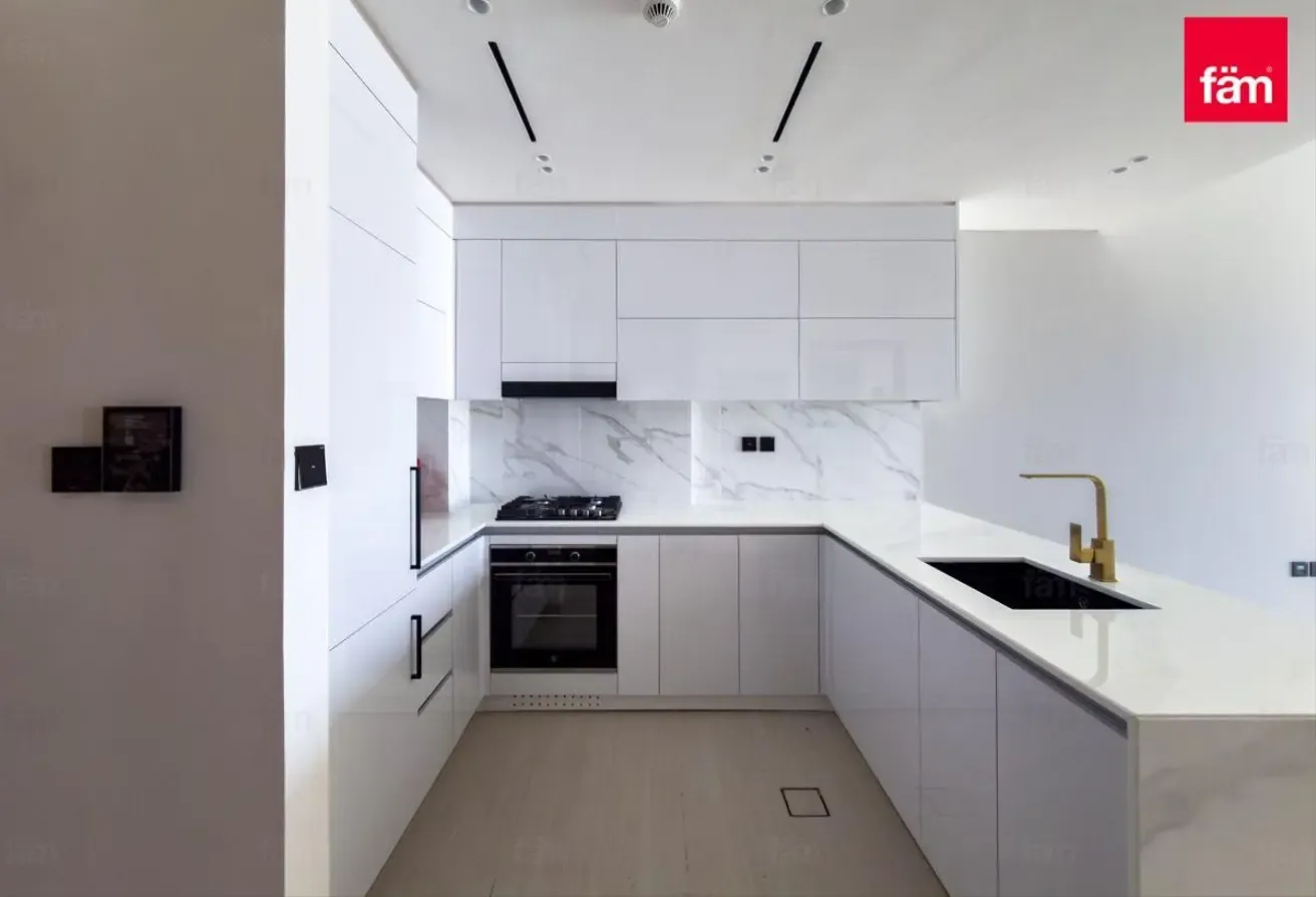 Newly handed over I High Quality Finishes I Vacant
