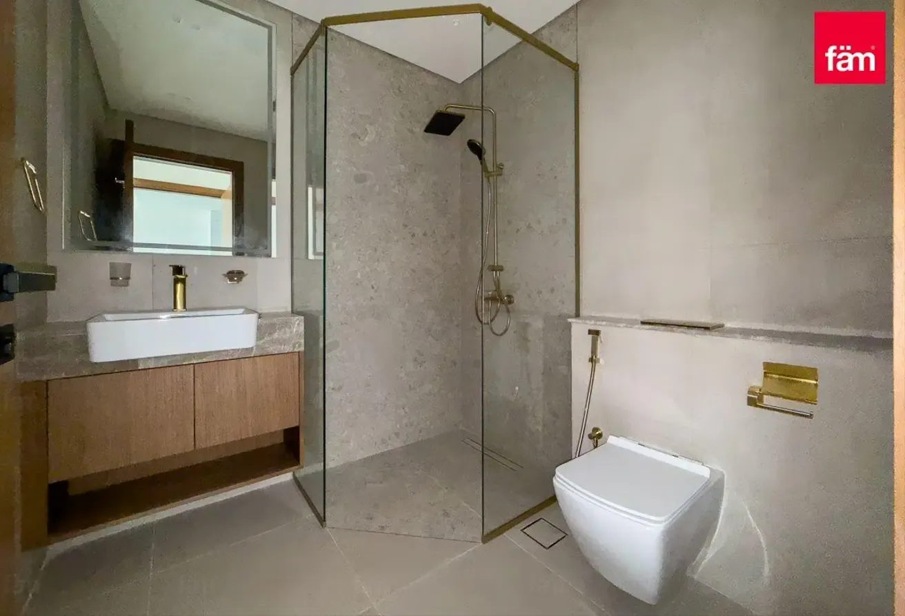 Newly handed over I High Quality Finishes I Vacant