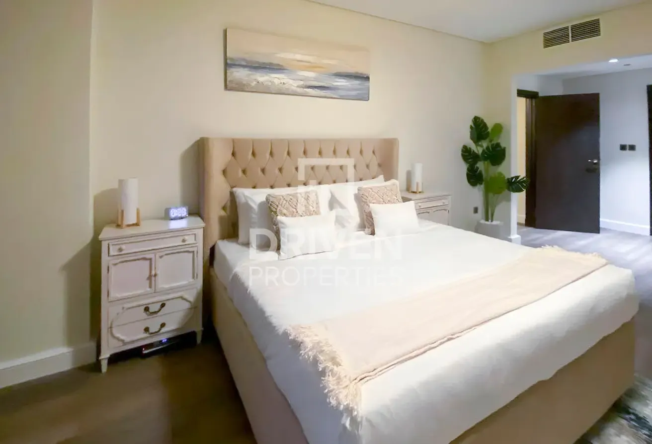 Upgraded | Sea View | Tenanted | High ROI