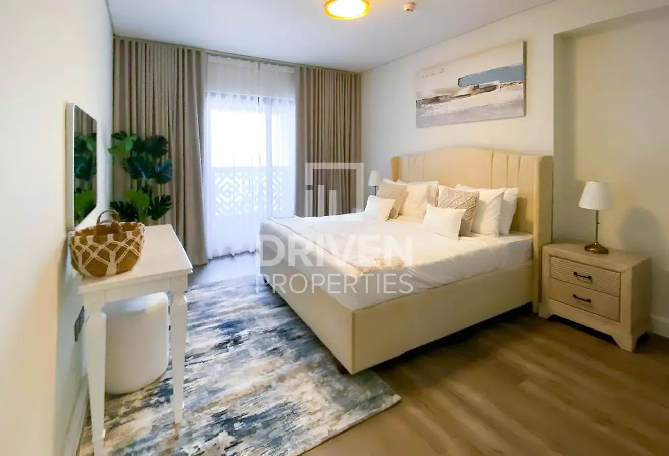 Upgraded | Sea View | Tenanted | High ROI