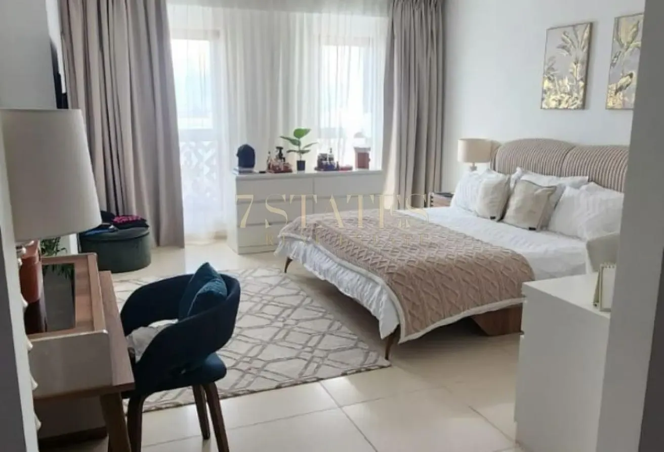 BIG LAYOUT | FURNISHED | SEA VIEW