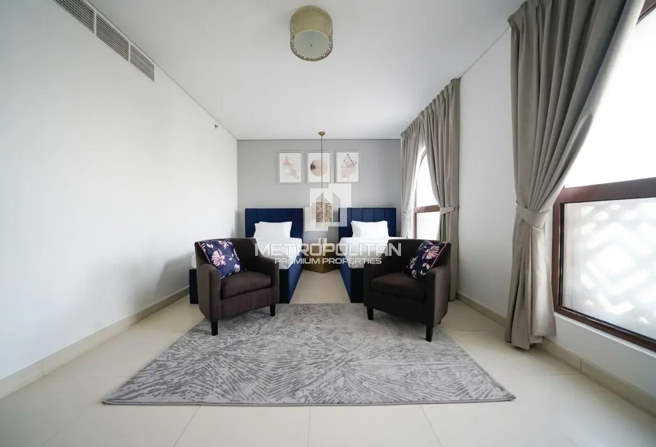 Spacious 4BR | Furnished | Beach | VOT | Palm View