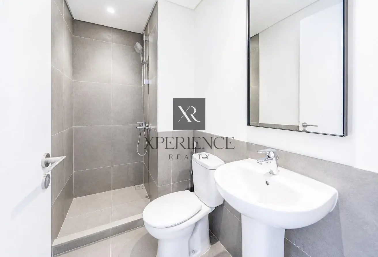 READY TO MOVE IN | BRAND NEW | NEAR PARK