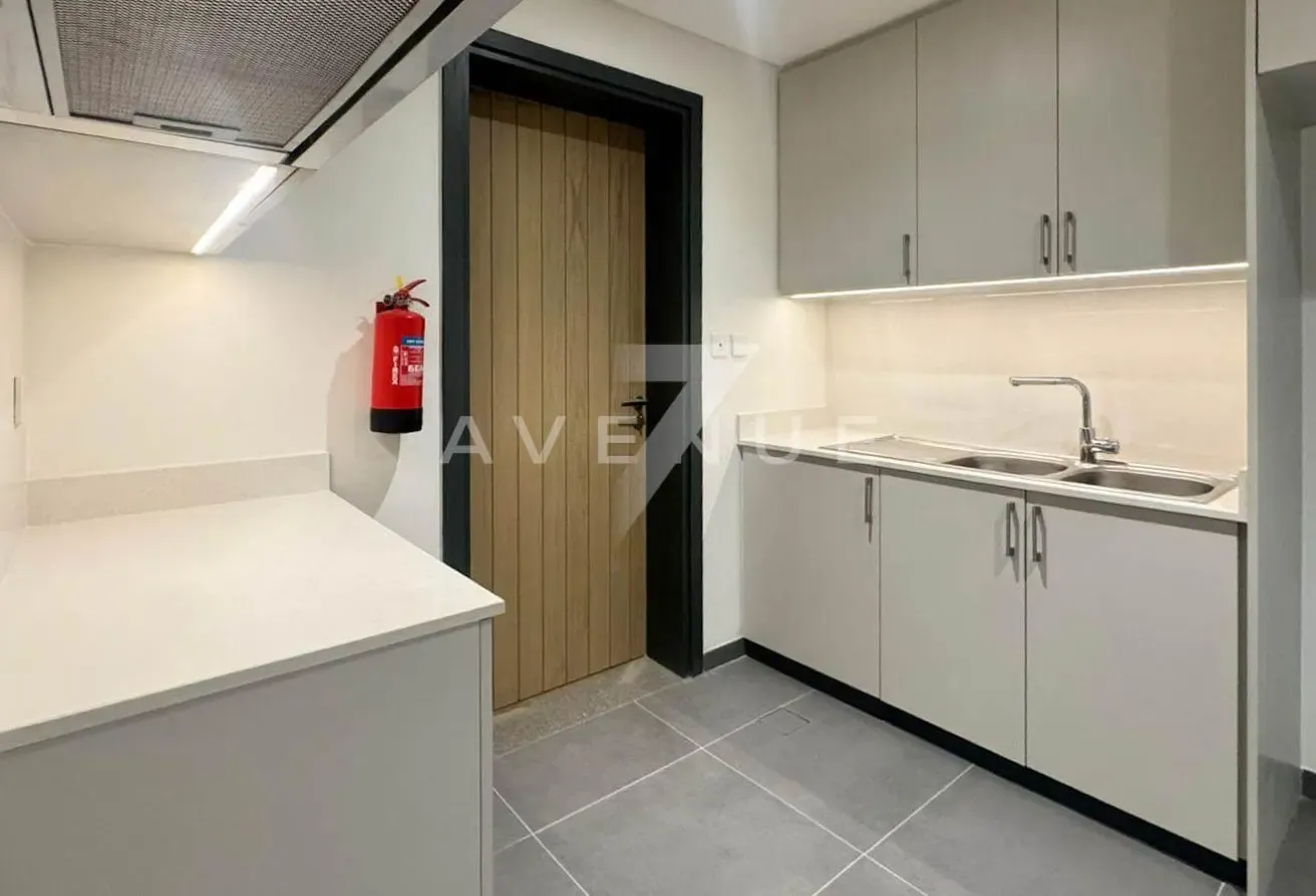 Brand New | Ready to Move-in | Close to Pool