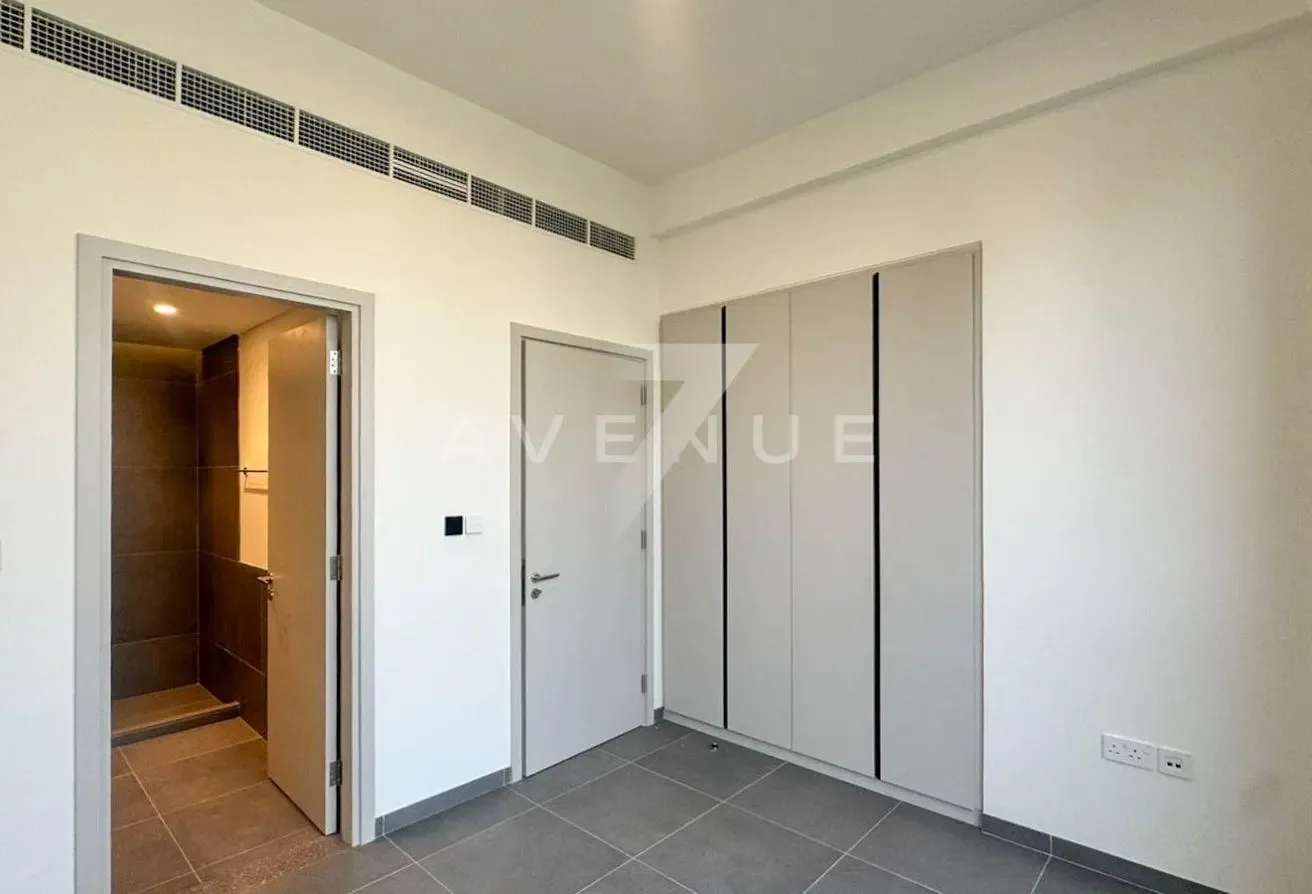 Brand New | Ready to Move-in | Close to Pool